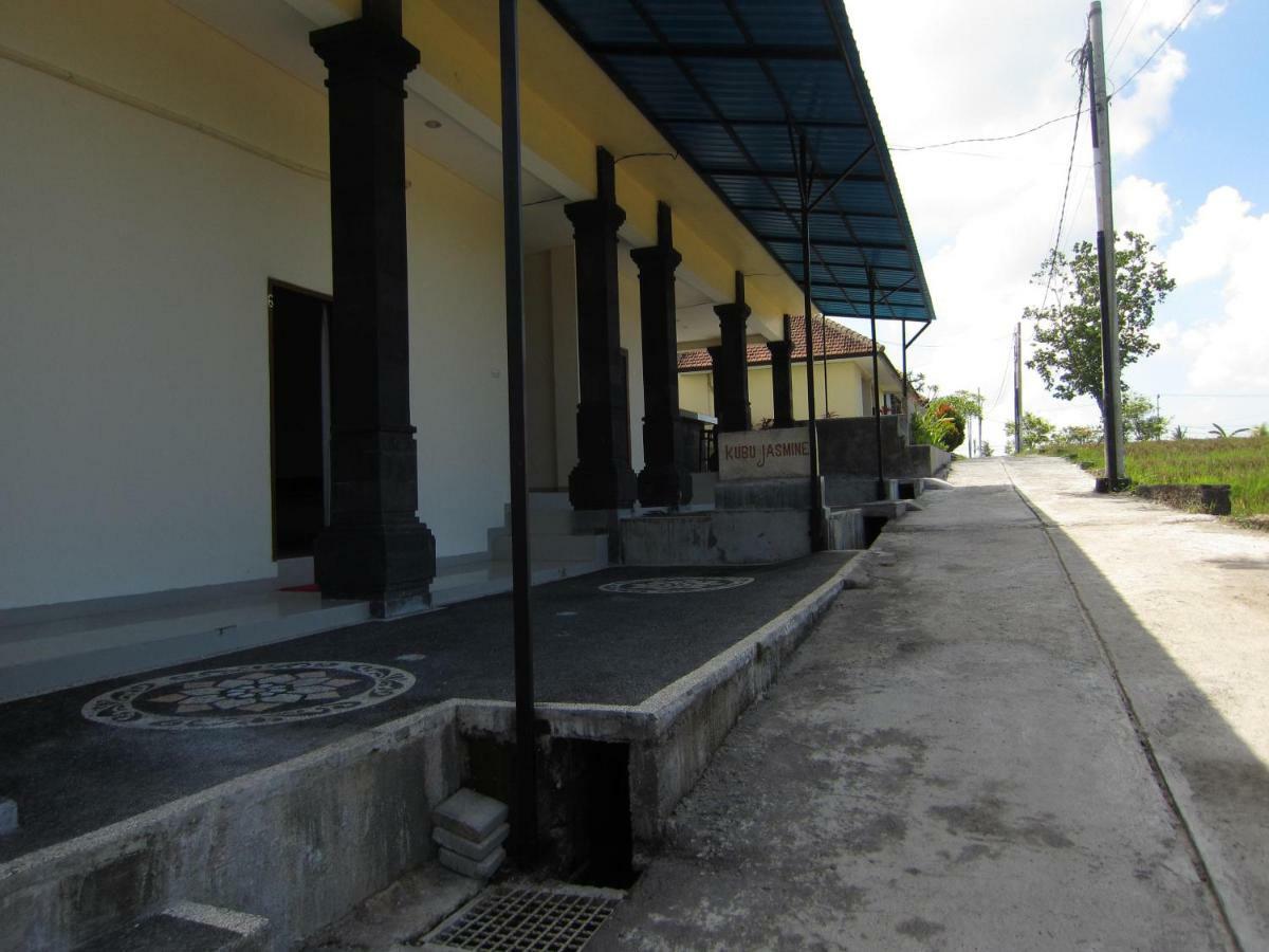 Kubu Jasmine Bali Hotel Canggu Kültér fotó